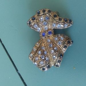 Beautiful Bow Pin
